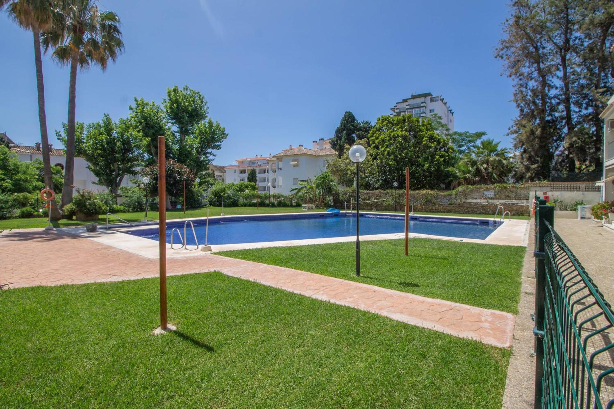 Carihuela Palace 417 By Ivi Real Estate Torremolinos Exteriör bild