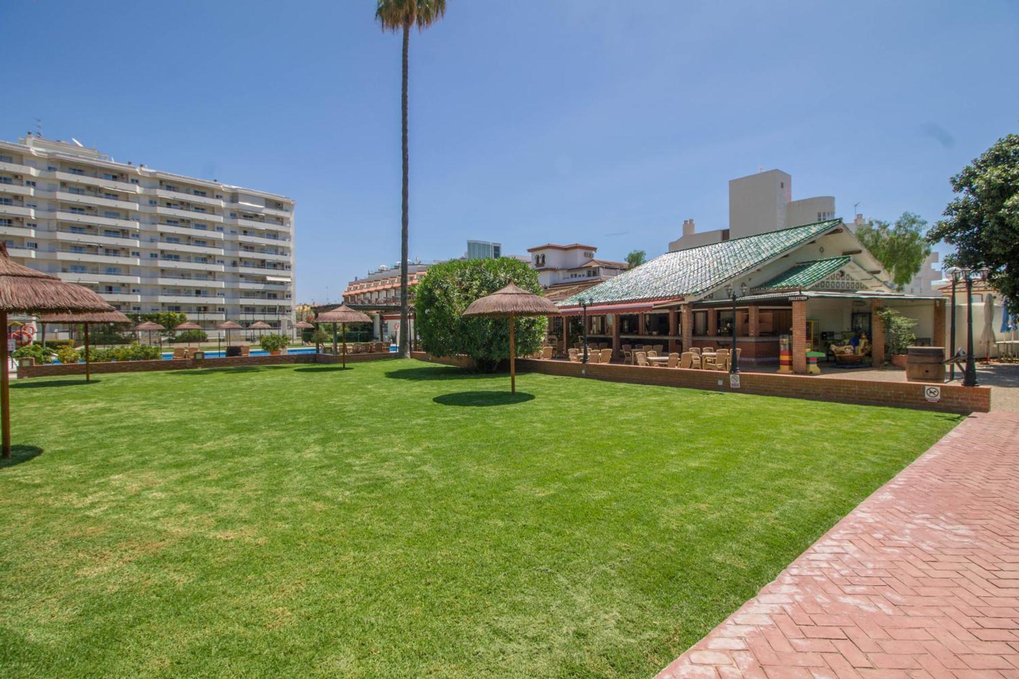 Carihuela Palace 417 By Ivi Real Estate Torremolinos Exteriör bild