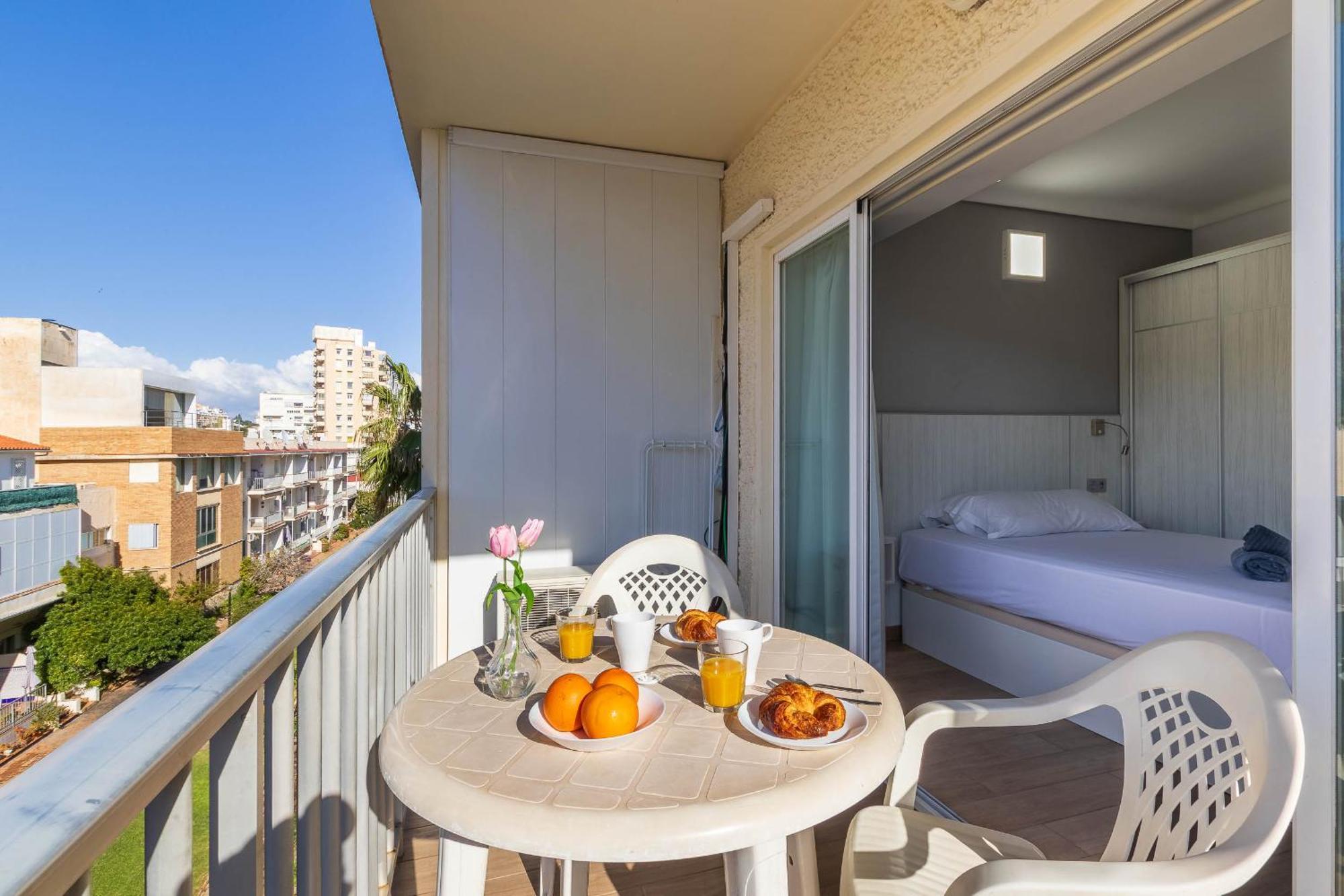 Carihuela Palace 417 By Ivi Real Estate Torremolinos Exteriör bild